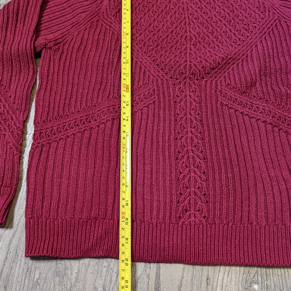Coldwater creek women's size L garnet knit sweater *New - Picture 2 of 7